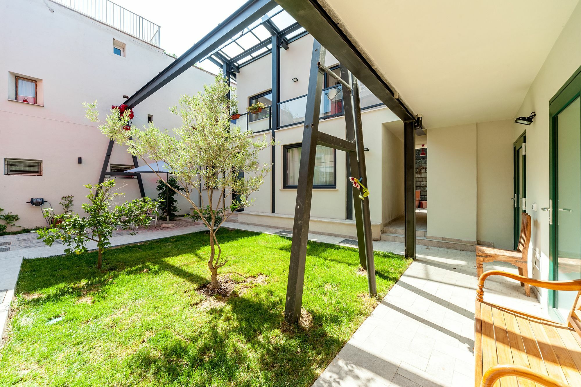 Apartment Il Giardino Dell'argano Rosso Rome